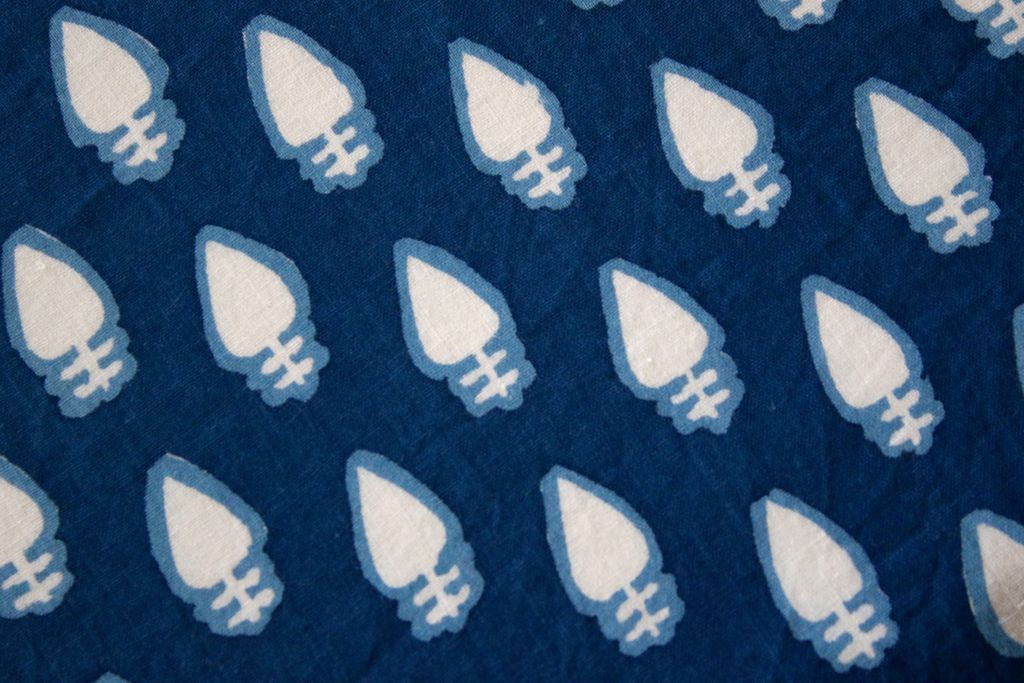 navy-blue-white-motif-printed-pure-cotton-fabric