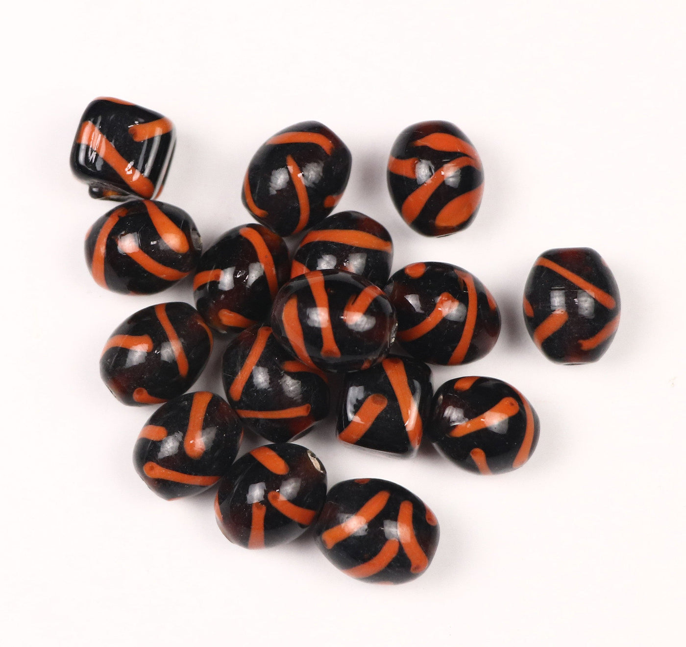 fancy-oval-glass-beads-22