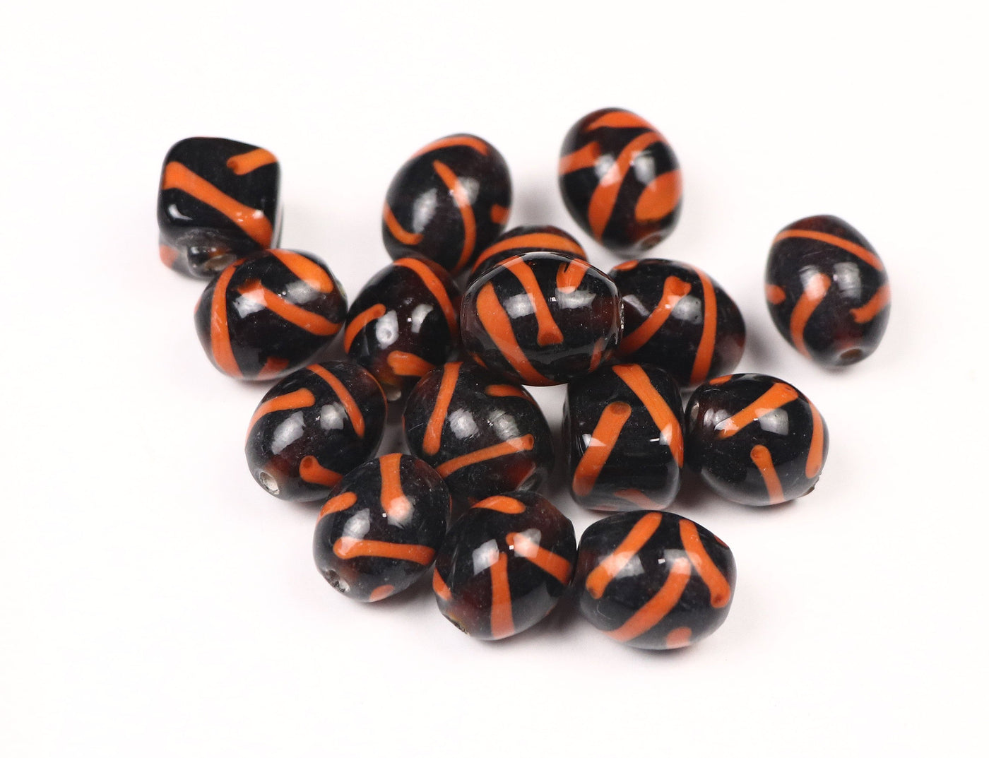 fancy-oval-glass-beads-22