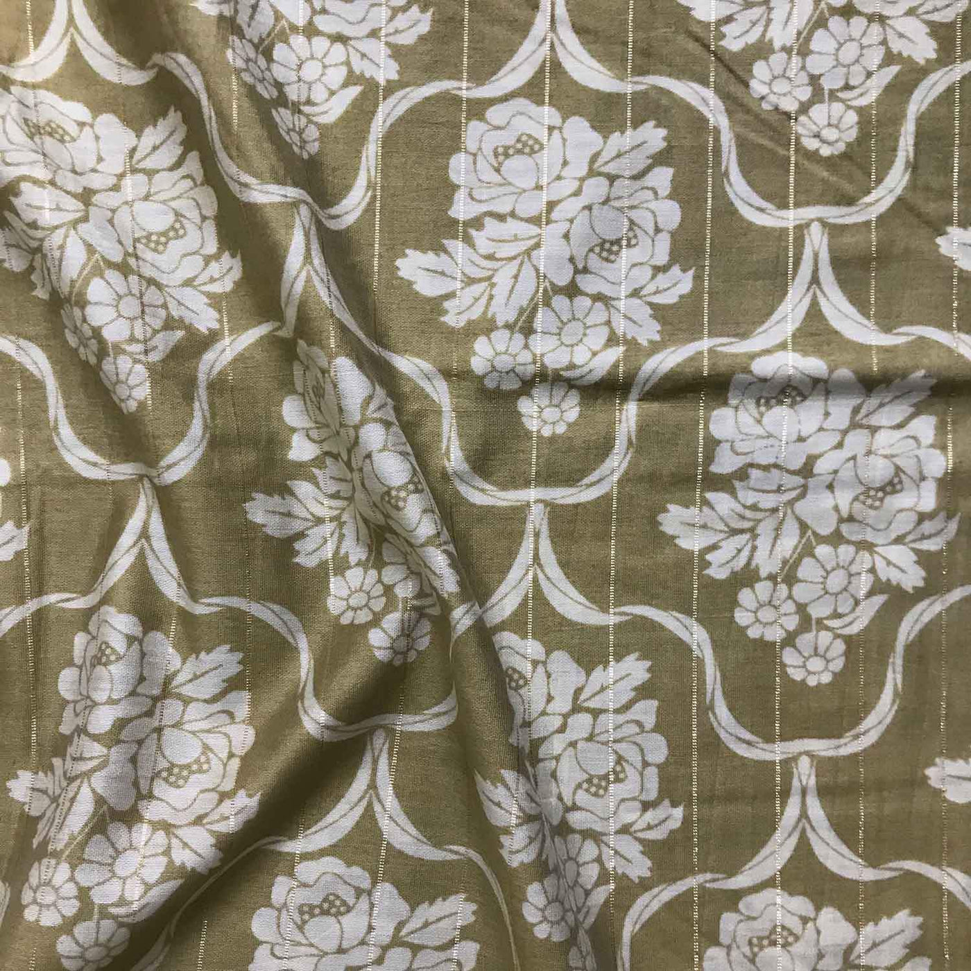 white-flowers-metallic-brown-viscose-lurex-fabric