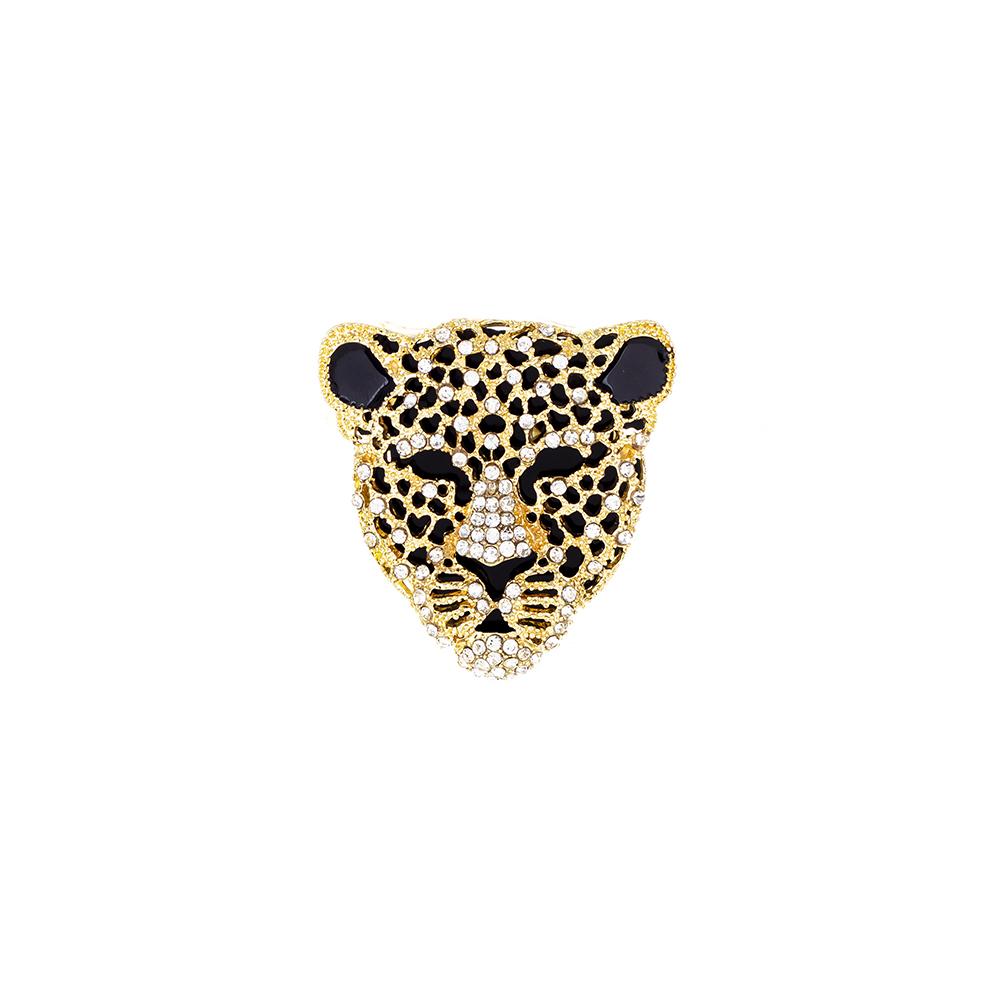 beautiful-design-and-attractive-lion-face-brooch-in-golden-for-men-boys-women