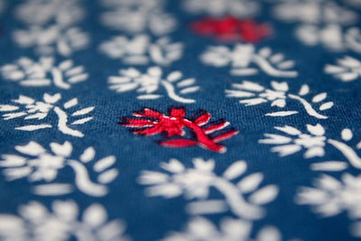 navy-blue-red-floral-printed-pure-cotton-fabric