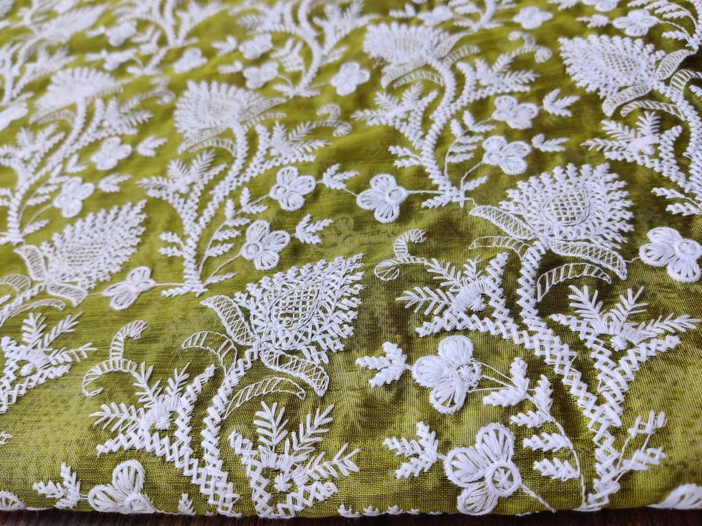 green-white-embroidered-chikankari-chanderi