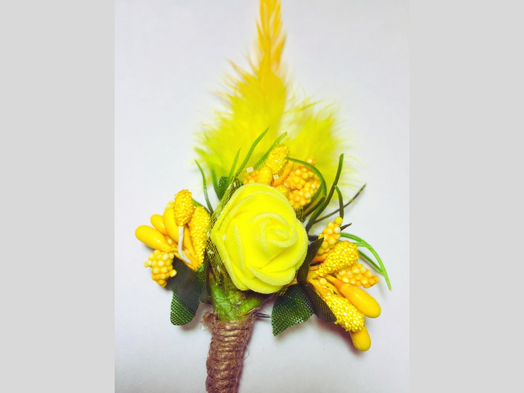 attractive-flower-bouquet-design-brooch-for-men-and-women