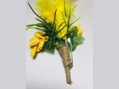 attractive-flower-bouquet-design-brooch-for-men-and-women