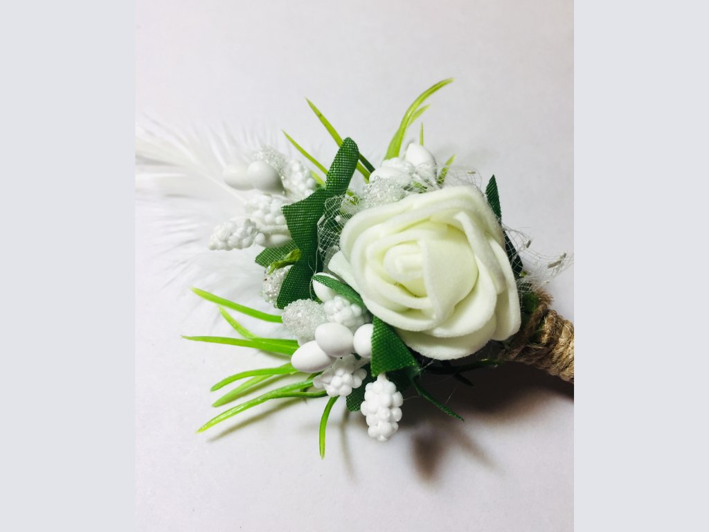 attractive-flower-bouquet-design-brooch-for-men-and-women-3