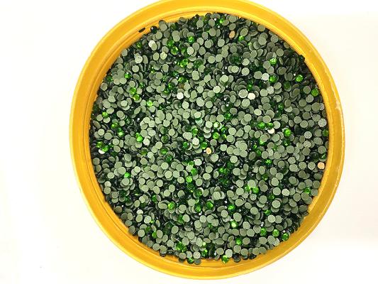 green-circular-chandala-glass-beads-3mm