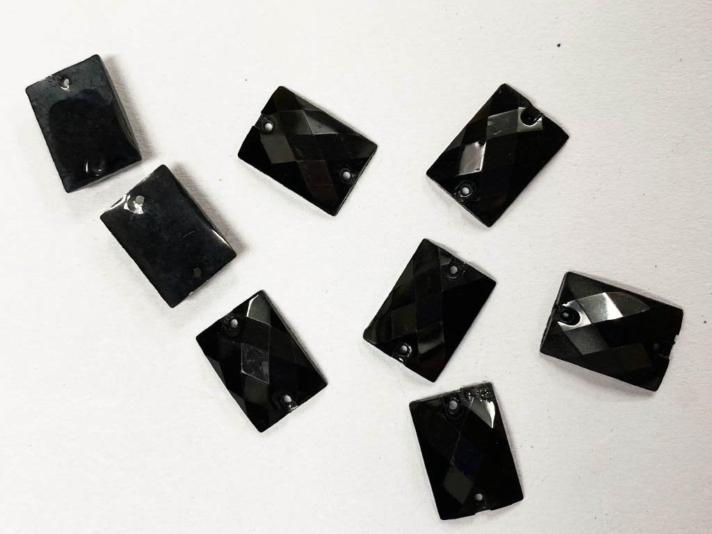black-rectangular-2-hole-plastic-beads-10x14-mm