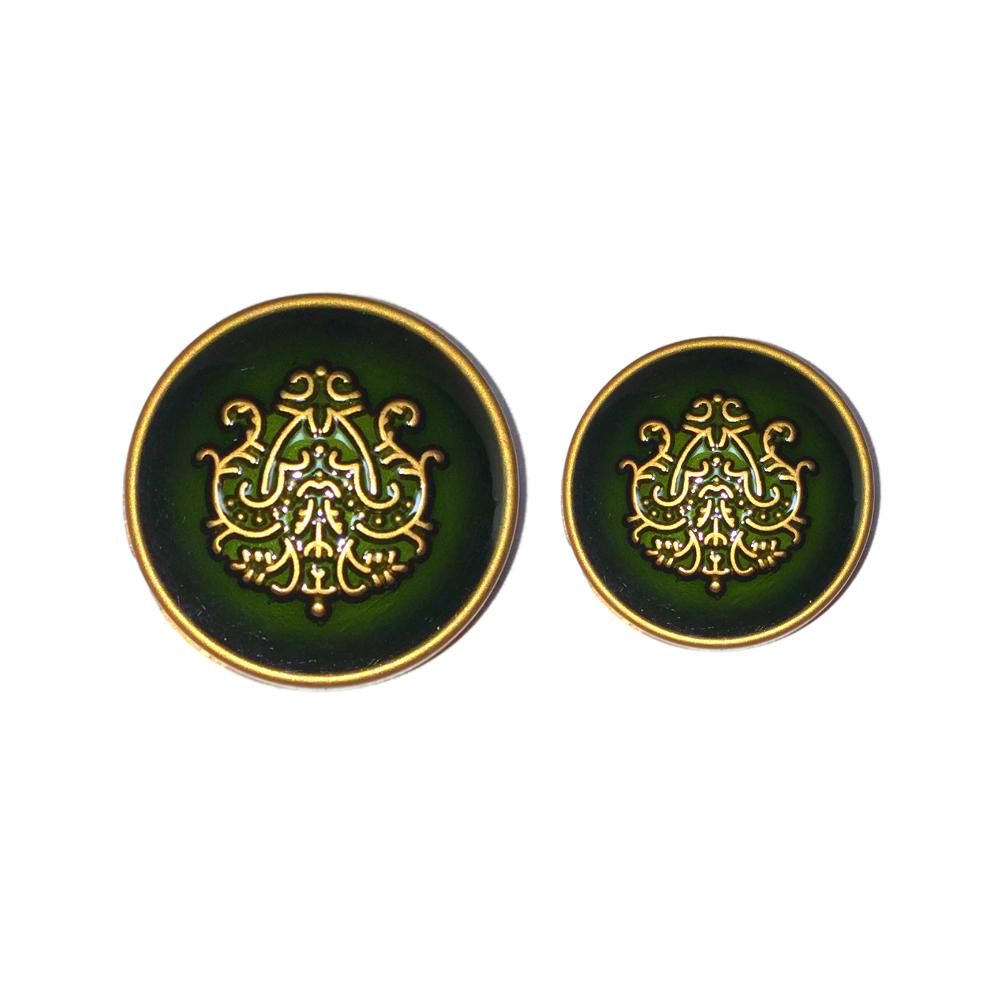 green-traditional-metal-buttons-for-suit