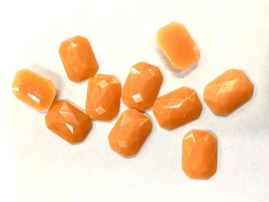 peach-octagonal-plastic-stones-without-hole-18x13-mm