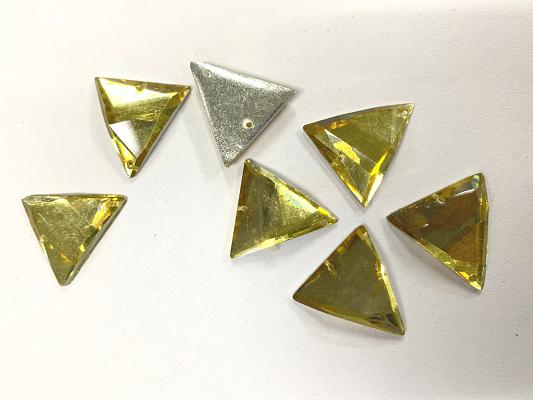 golden-triangular-2-hole-plastic-stone-22x22-mm