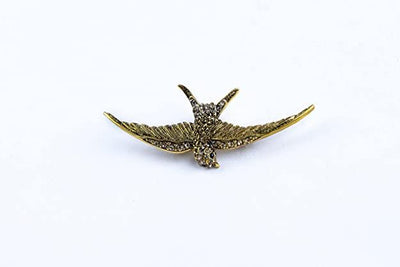 pretty-and-fine-gold-color-bird-shape-brooch-for-men-and-women