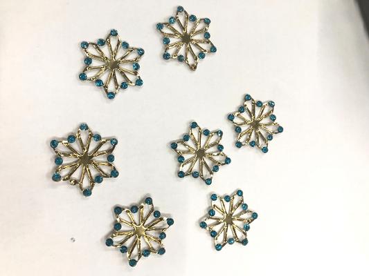 golden-blue-flower-metal-embellishment-with-iron-base