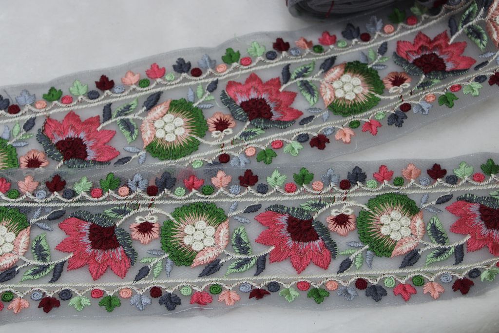 multicolor-embroidery-floral-trim-1