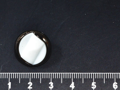 white-plain-coat-buttons-st27419057