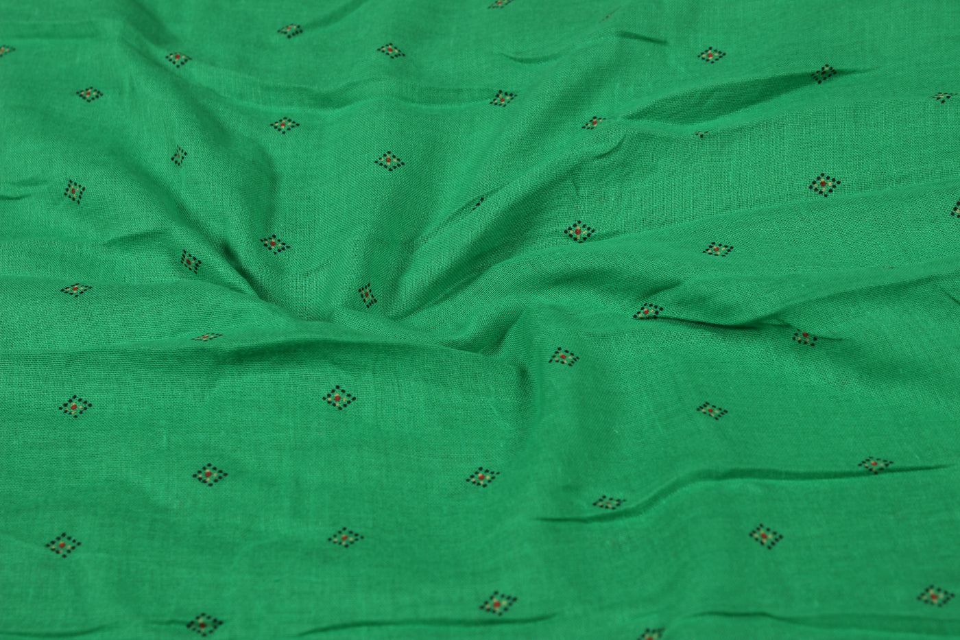 green-cotton-voile-fabric-2290518