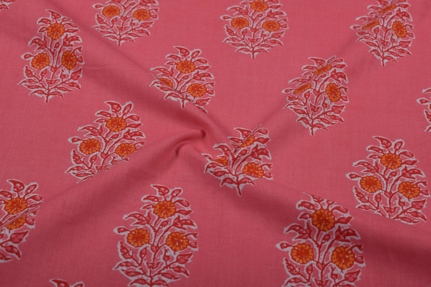 pink-printed-cotton-cambric-fabric-2350221