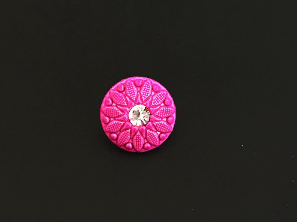 magenta-flower-acrylic-button-stc301019089