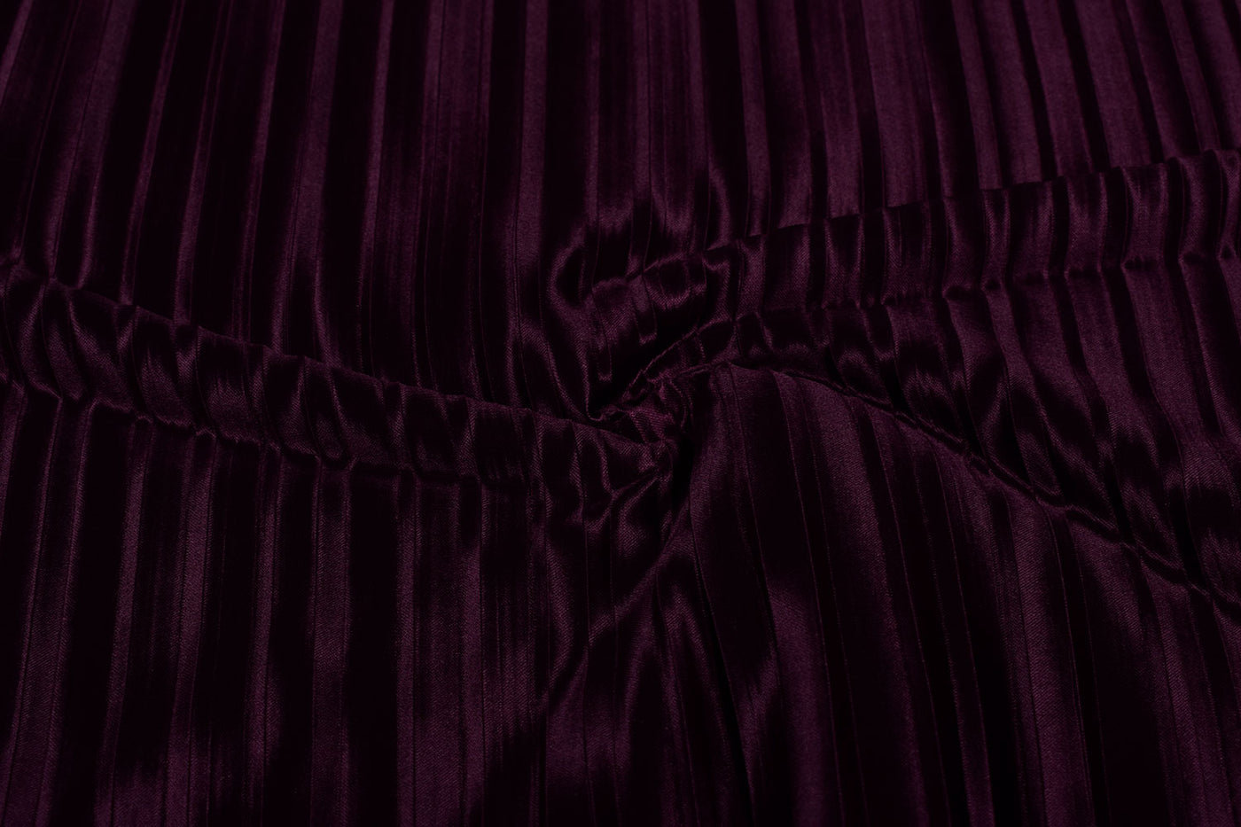 Wine Plain Pleated Knit Fabric