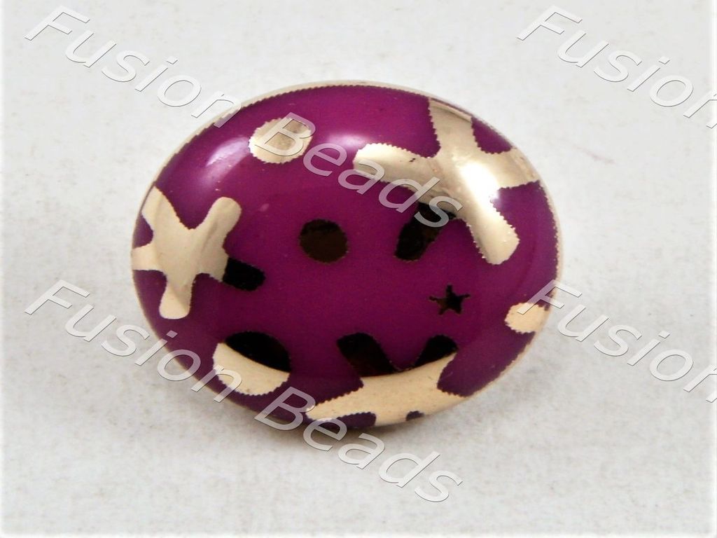 magenta-starfish-plastic-button