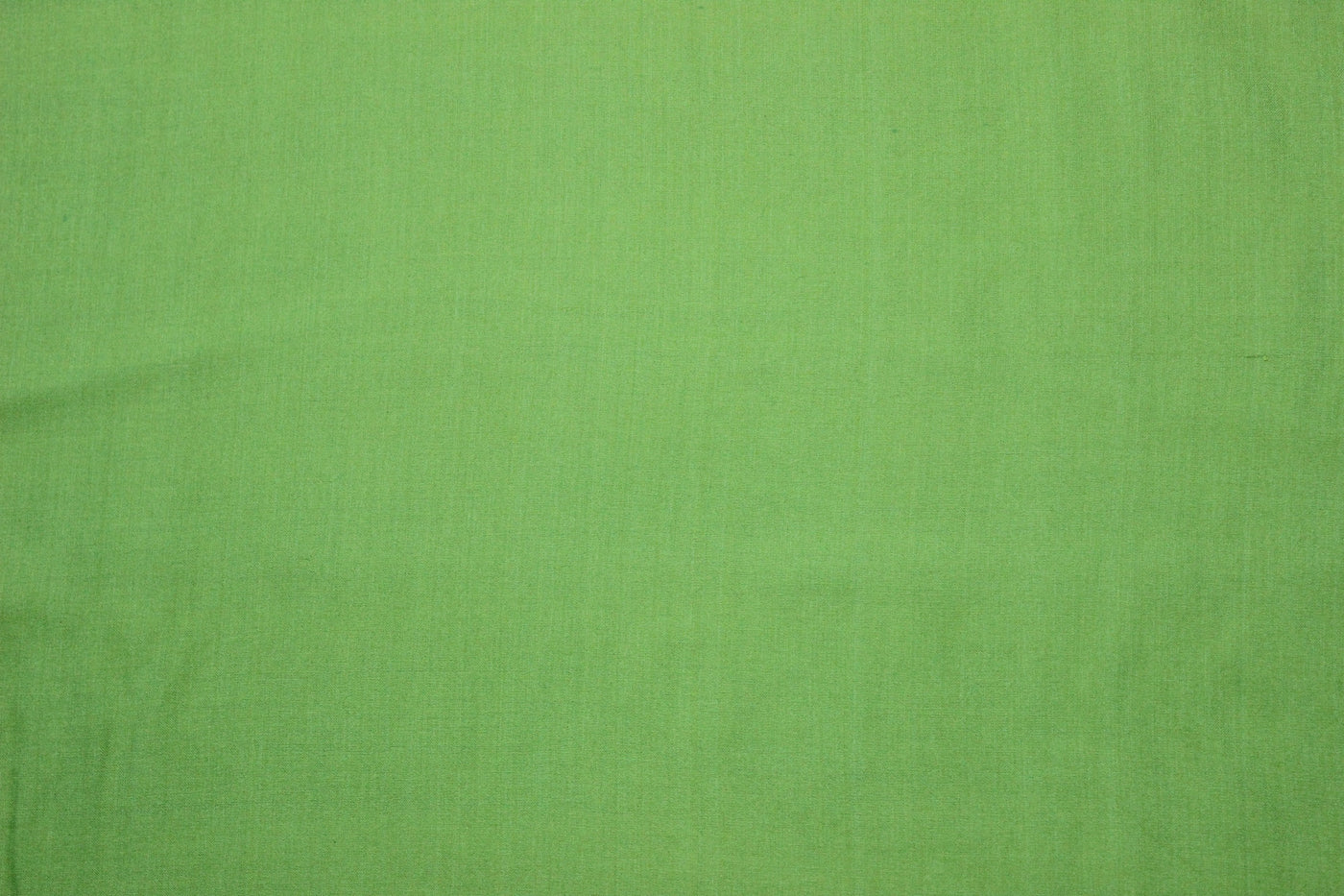 green-plain-rayon-silk-fabric-2886419