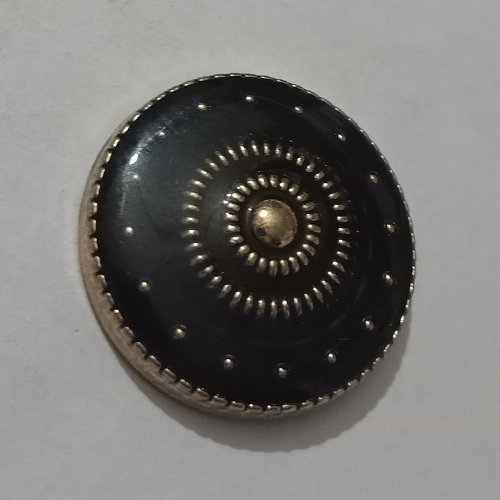 black-dotted-design-metal-buttons