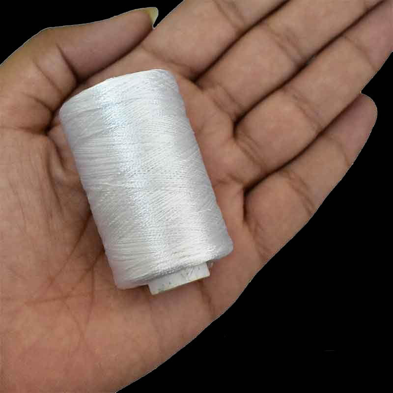 white-color-generic-silk-thread
