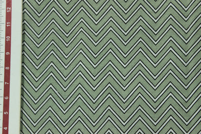 green-printed-cotton-cambric-fabric-41002721