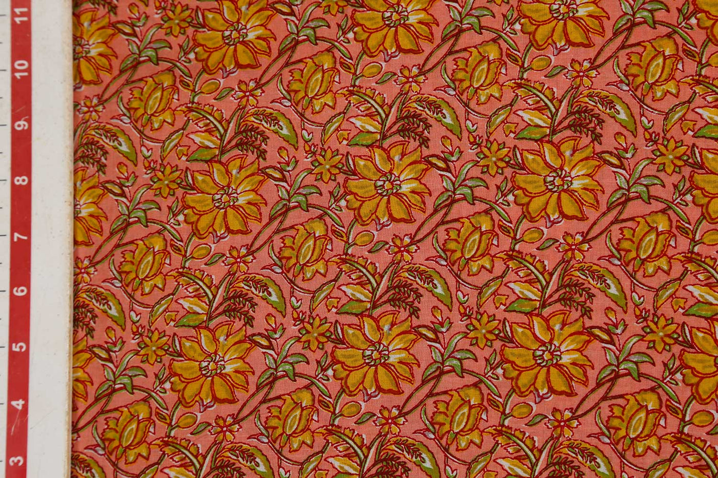 peachyellow-printed-cotton-cambric-fabric-41022922