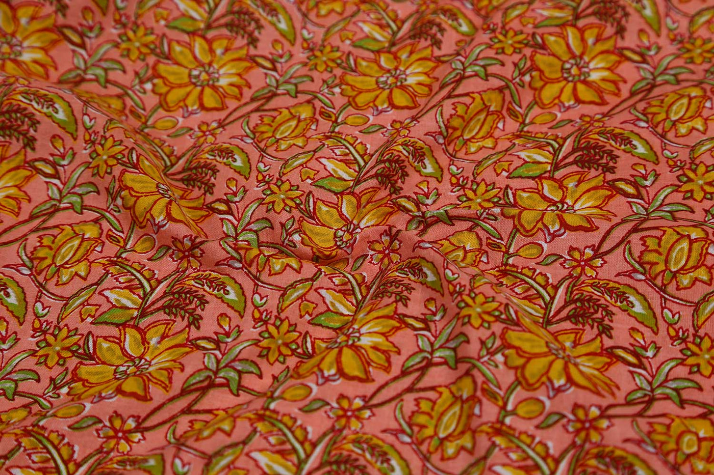 peachyellow-printed-cotton-cambric-fabric-41022922