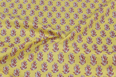 light-yellow-cotton-cambric-fabric-4283821