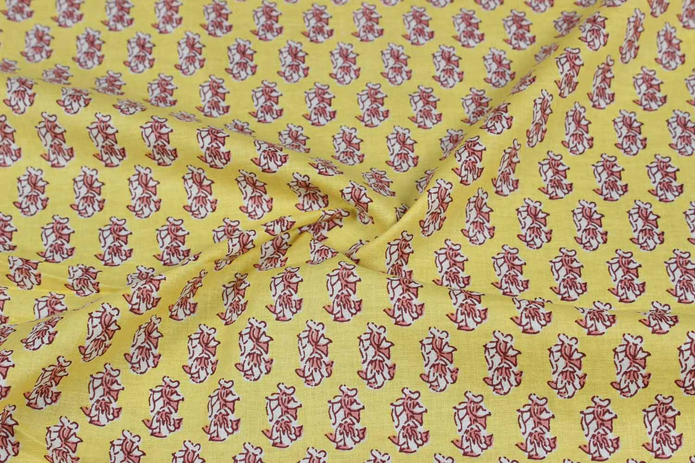 light-yellow-cotton-cambric-fabric-4283821