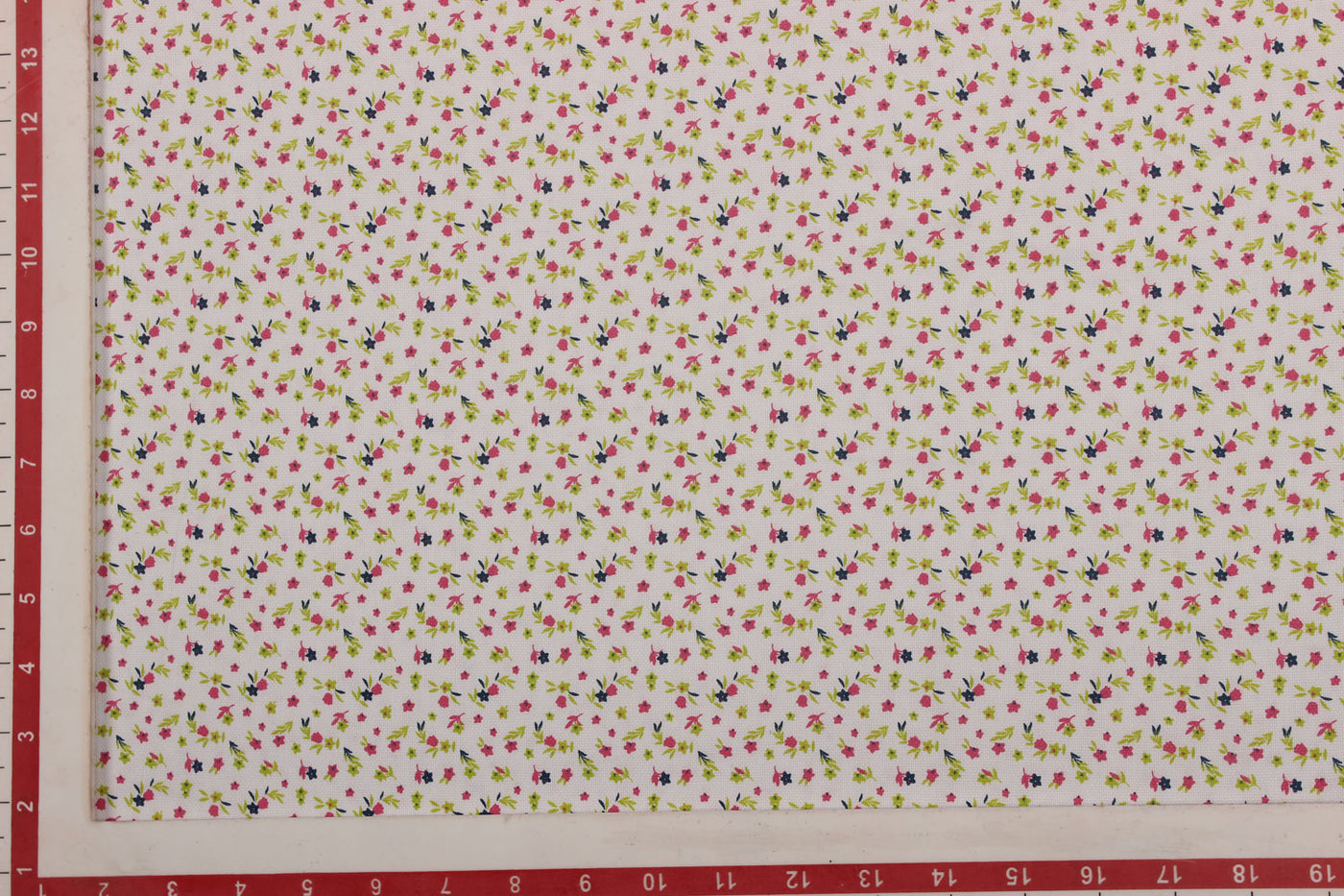 white-printed-cotton-fabric-4417820