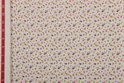 white-printed-cotton-fabric-4417820