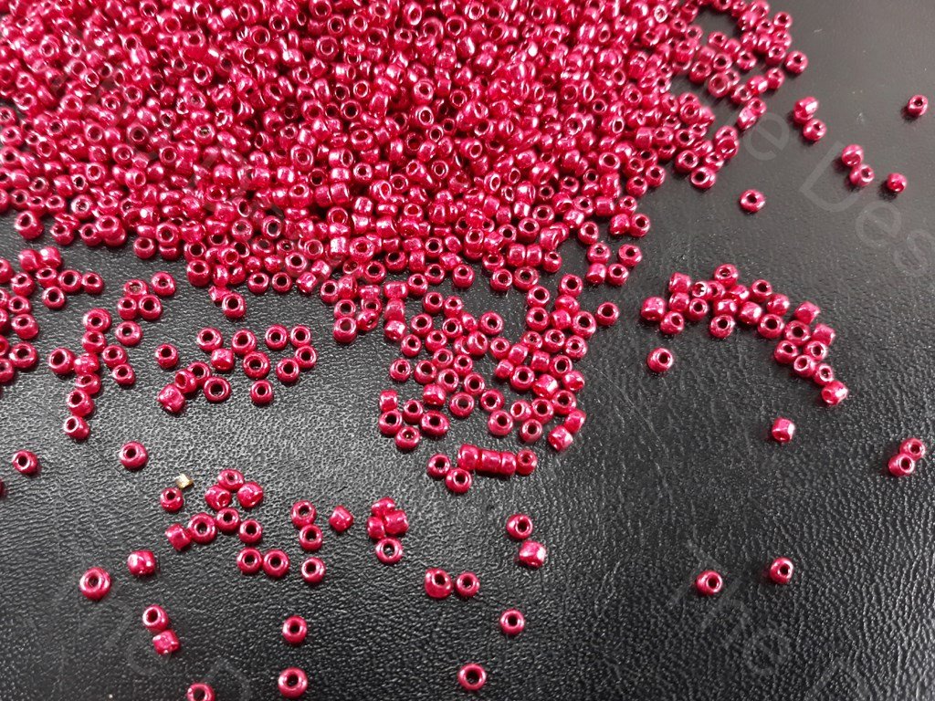 Maroon Opaque Lustre Round Rocailles Seed Beads (1620432191522)