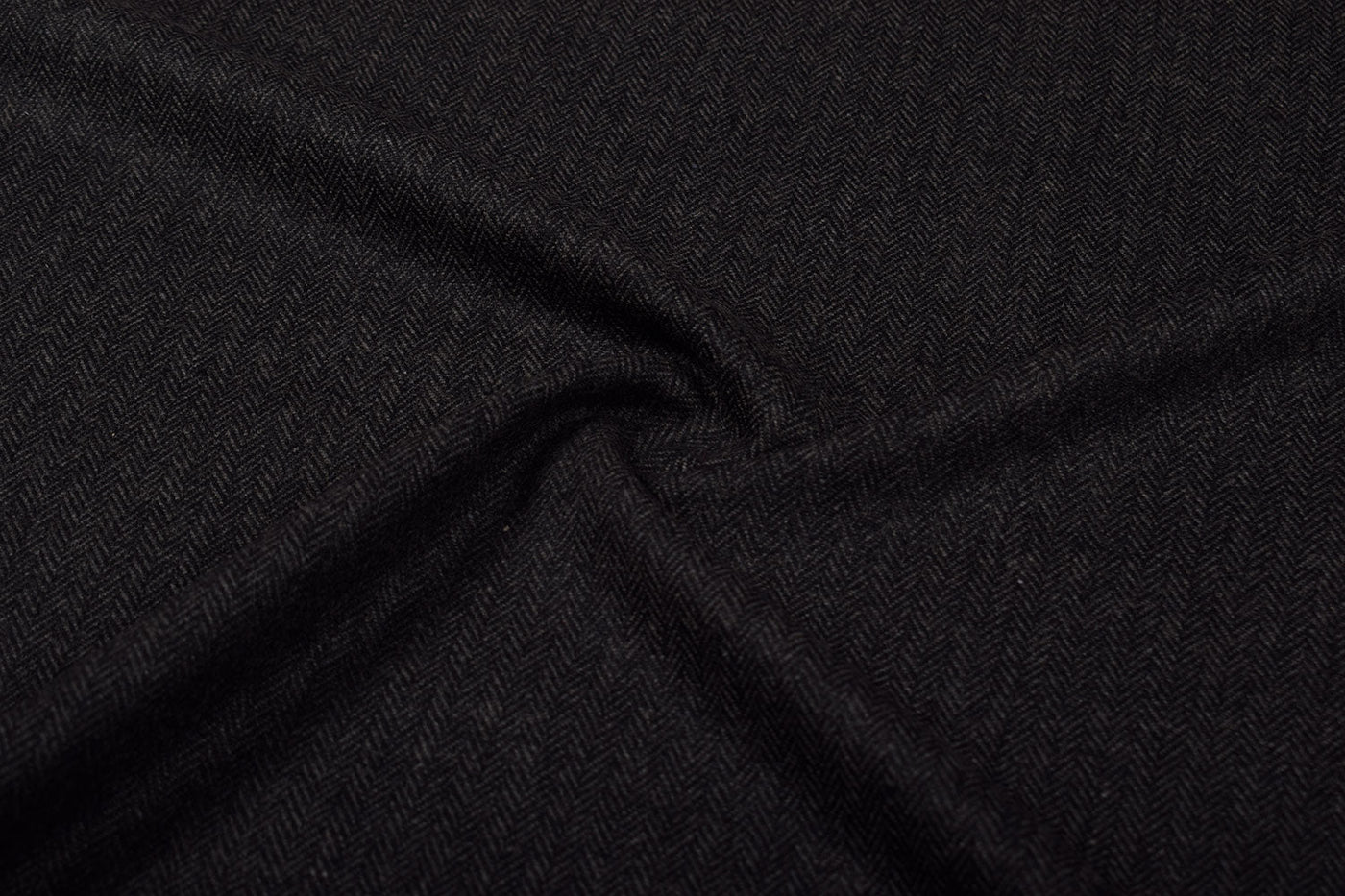 dark-grey-herringbone-tweed-wool-fabric-4715822