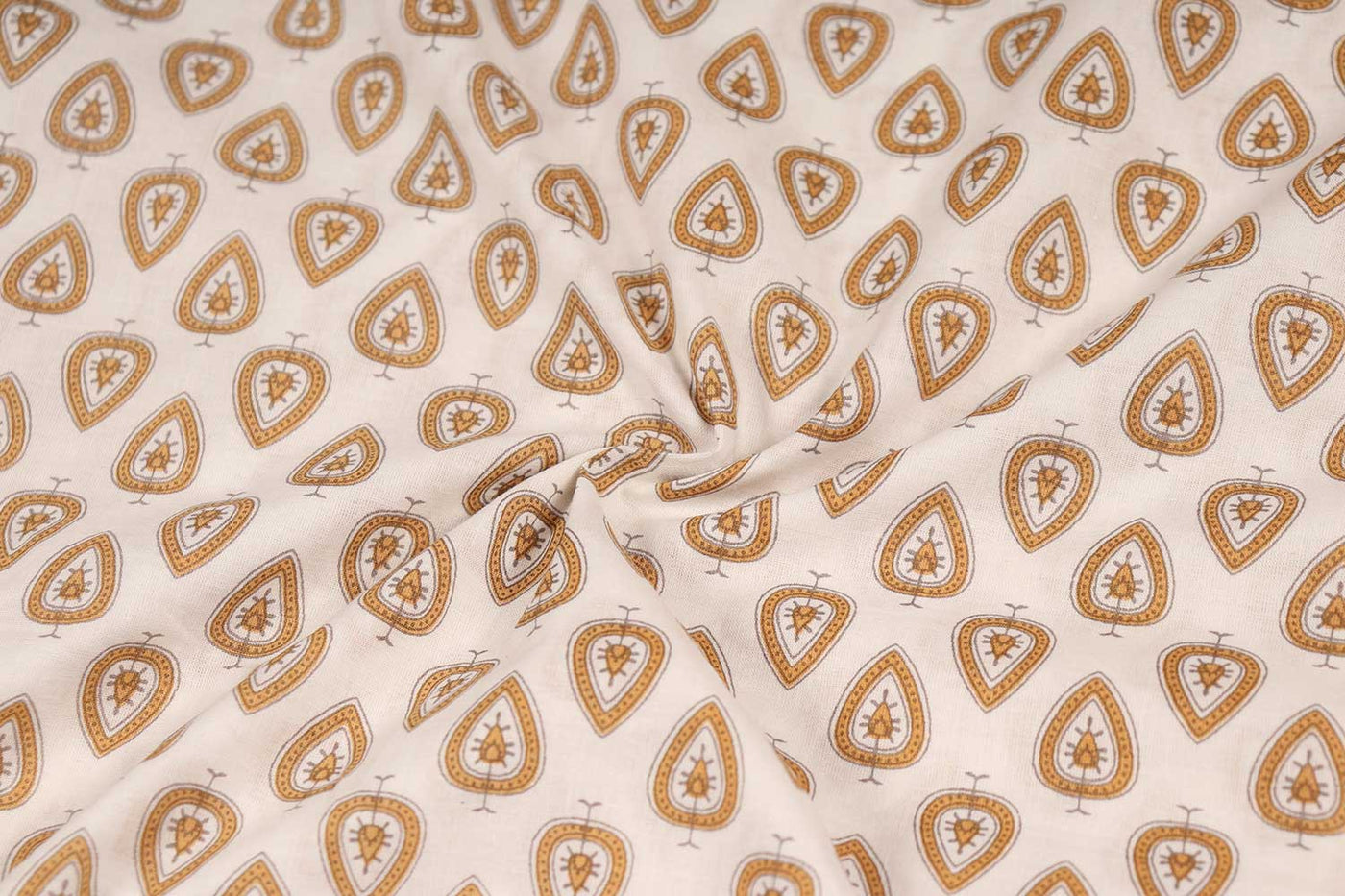 white-printed-cotton-cambric-fabric-4903422