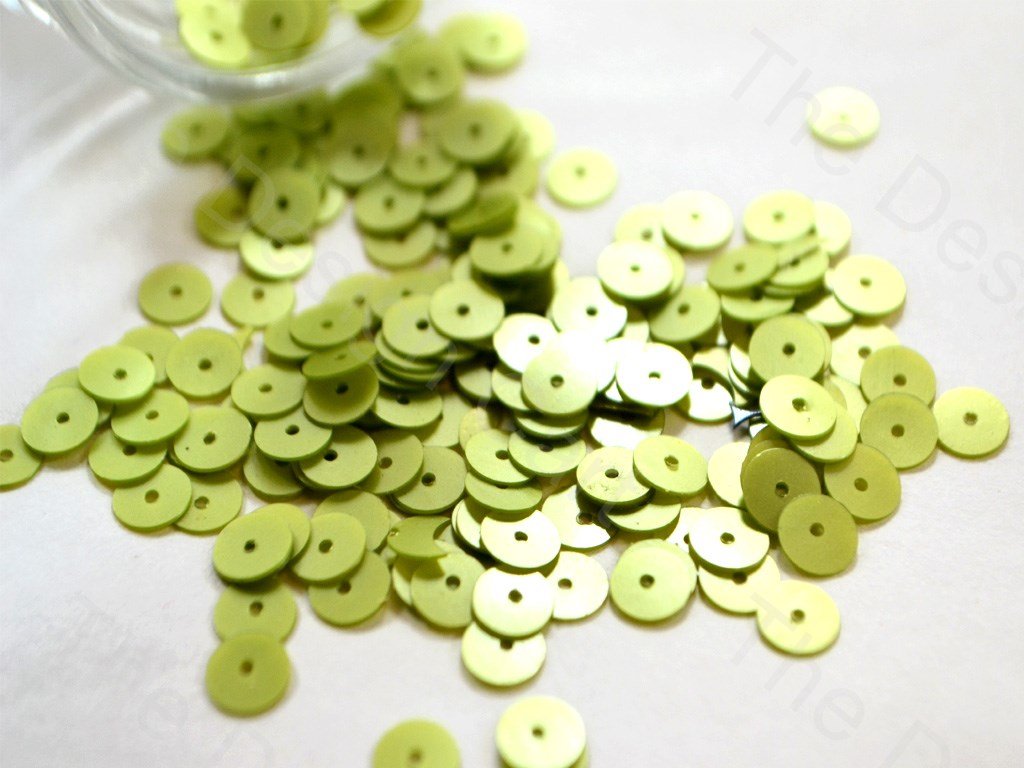 lime-green-centrehole-circular-plastic-sequins (1581781057570)