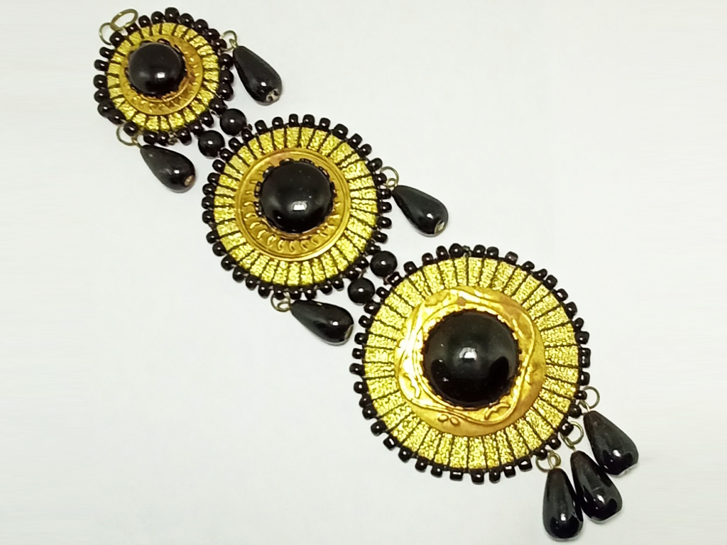 Black & Golden Enamel Metal Latkans