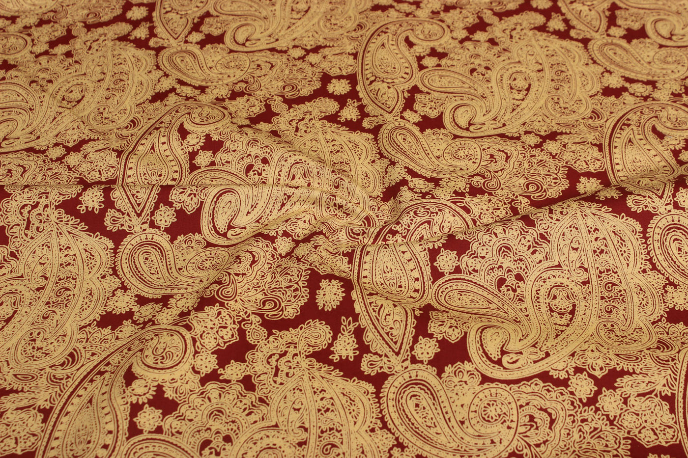 maroongolden-cotton-poplin-fabric-6139117