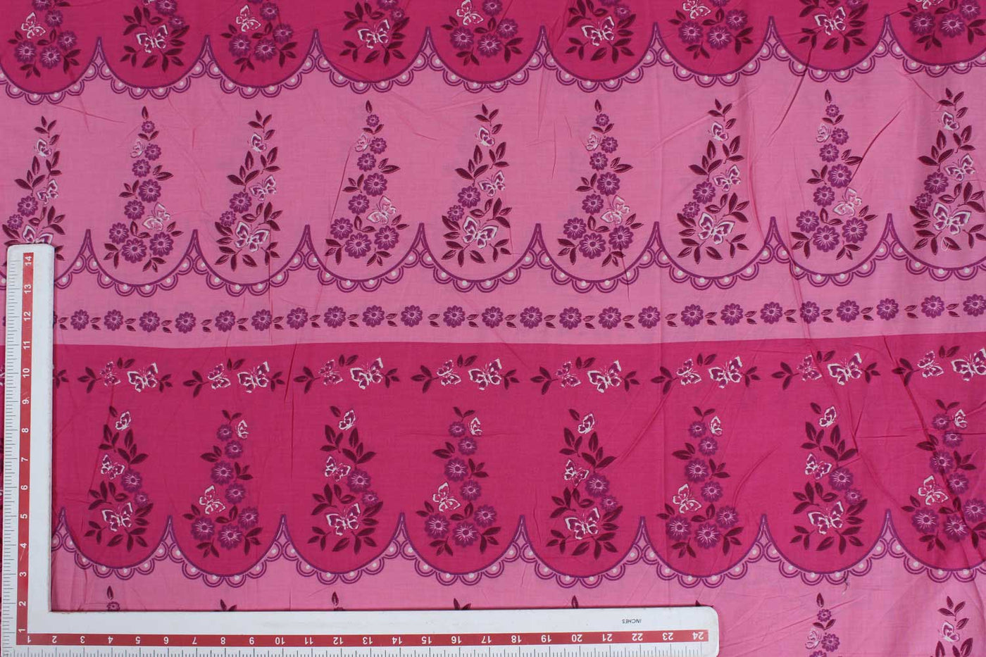 pink-cotton-fabric-6819717