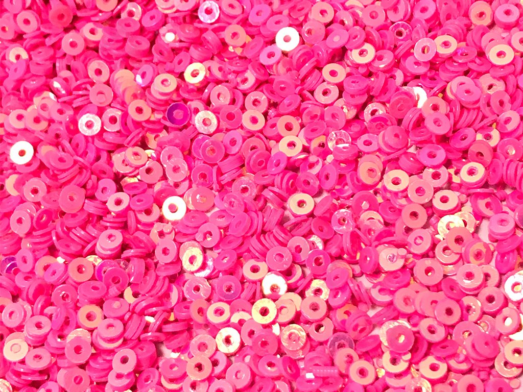 magenta-pink-circular-plastic-sequins-ntc131219-481