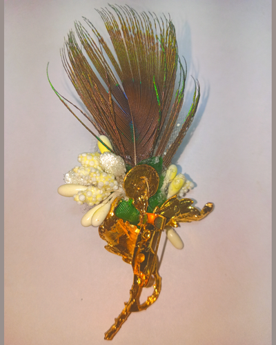 multicolor-white-flower-with-peacock-feather-designer-brooch