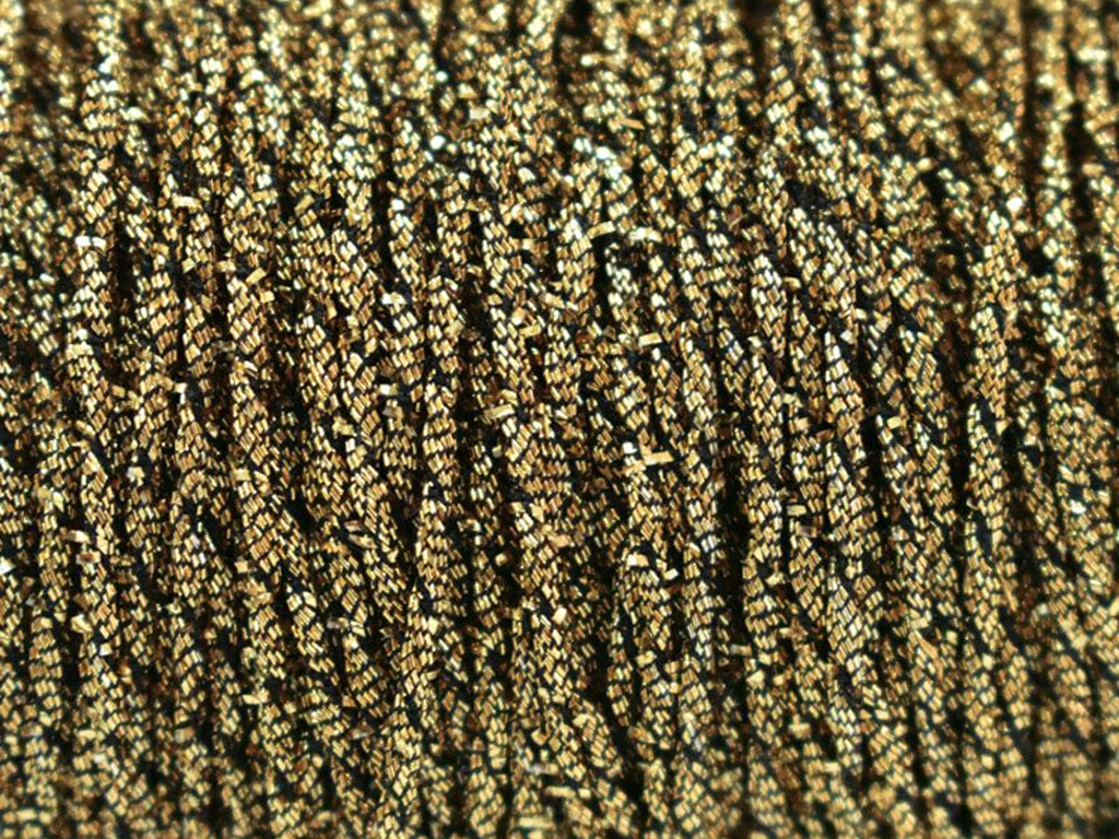 antiquegolden15mmmetalliccottonzarithread