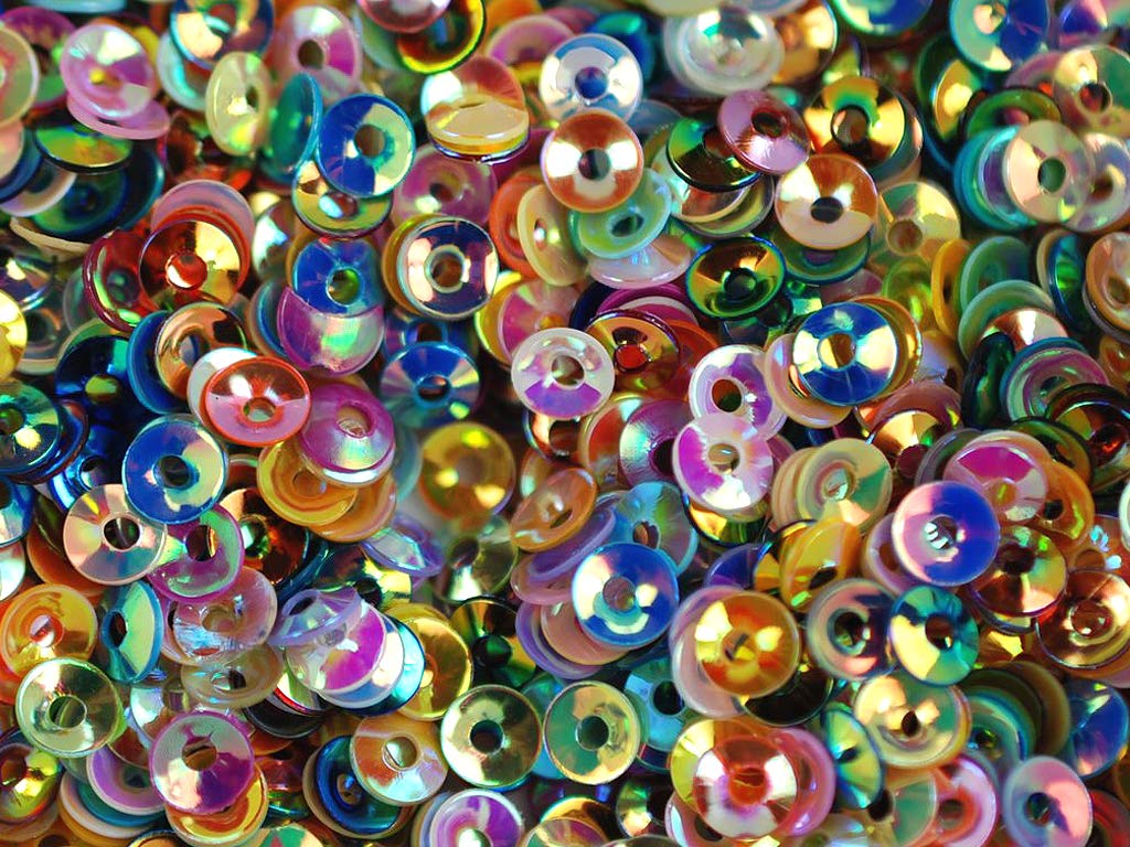 Multicolour Metallic 1 Hole Round Plastic Sequins (1809419173922)