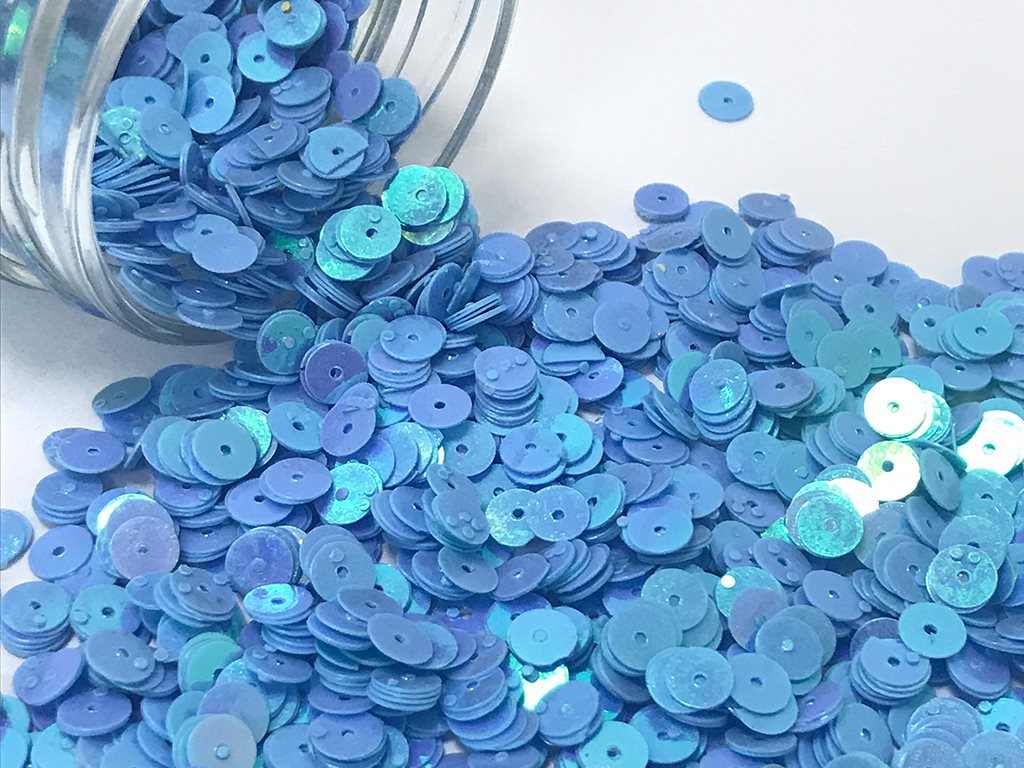 cornflower-blue-lustre-circular-plastic-sequins-ntc131219-653