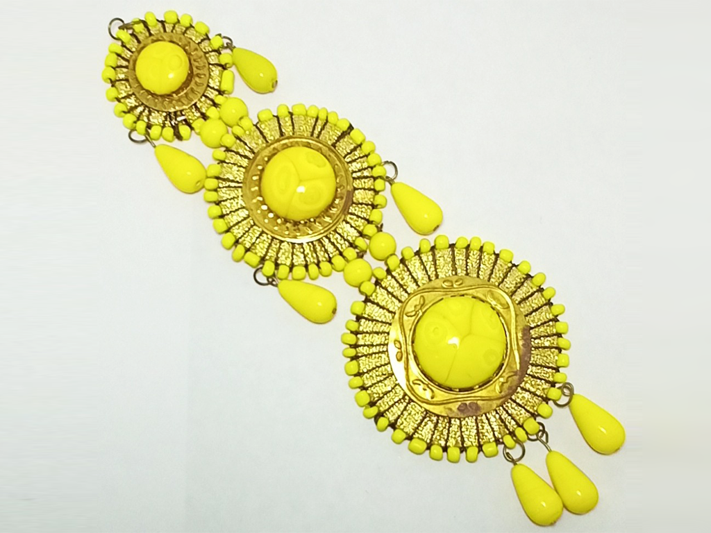 Yellow & Golden Enamel Metal Latkan