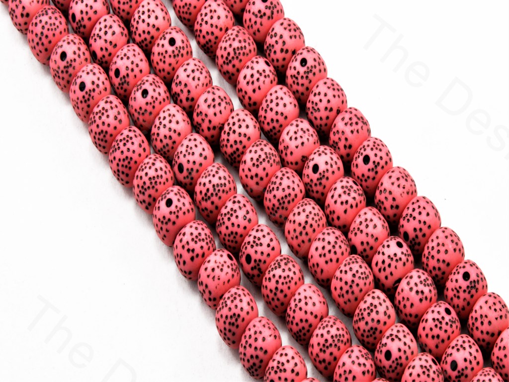 baby-pink-plastic-printed-beads (11426036627)