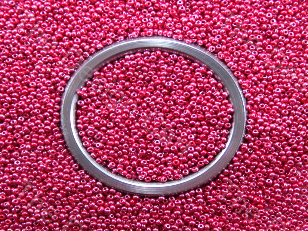 Red Lustre Opaque Preciosa Round Seed Beads (1426895372322)