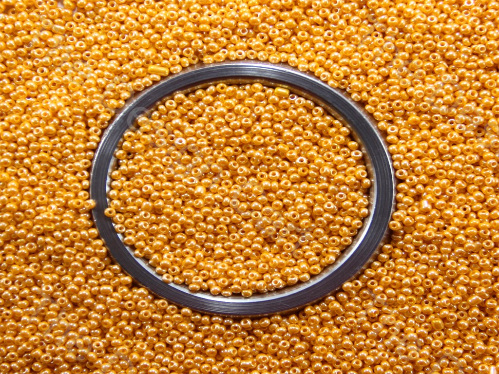 Yellow Lustre Opaque Preciosa Round Seed Beads (1426895667234)